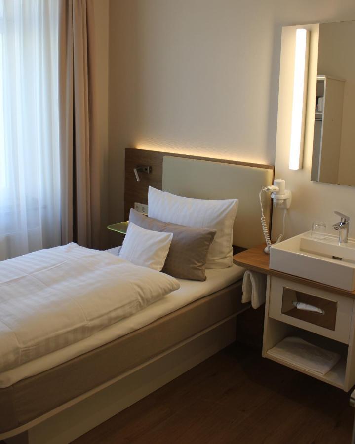 Stuettgens Hotel Velbert Eksteriør billede