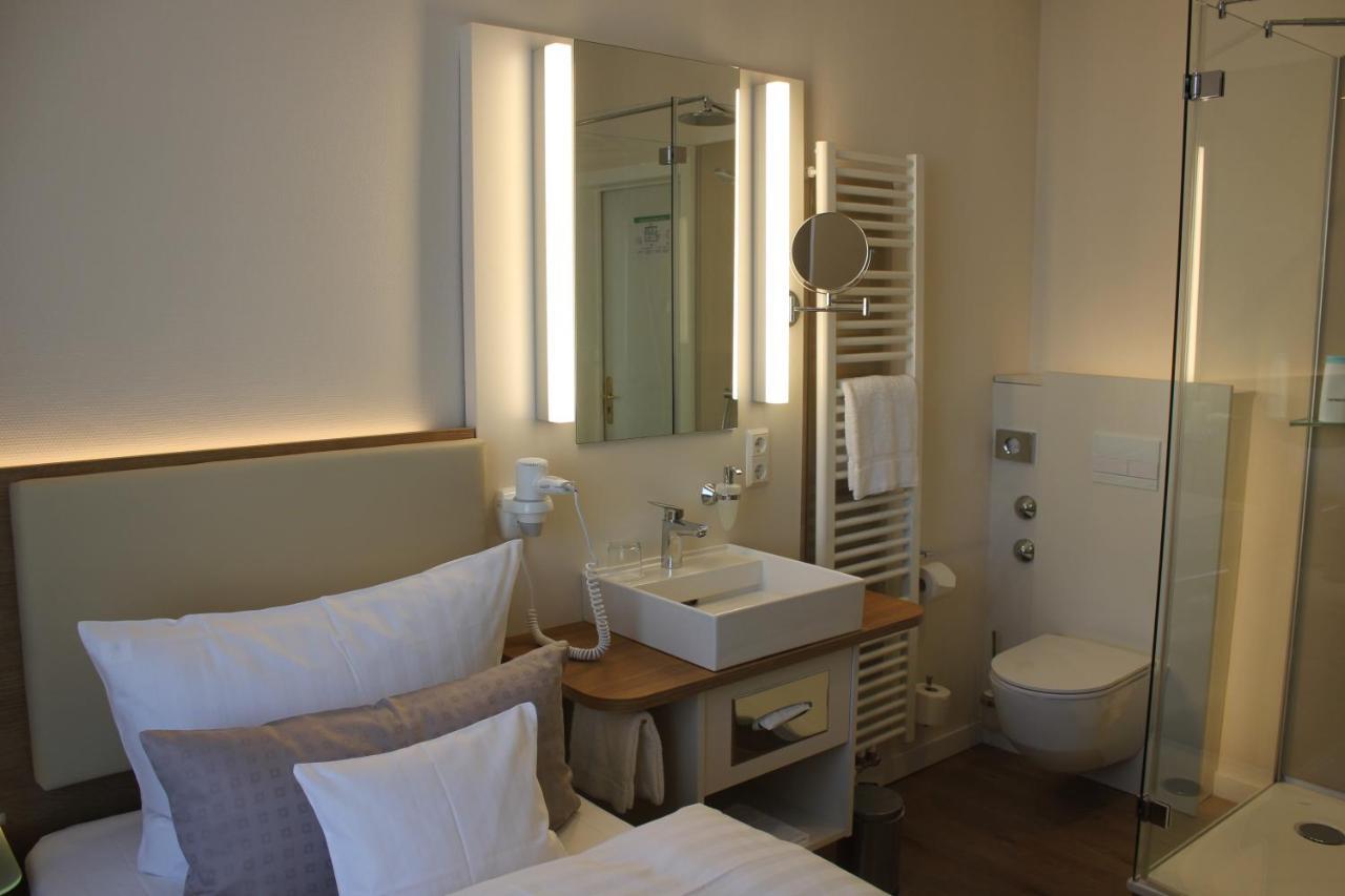 Stuettgens Hotel Velbert Eksteriør billede
